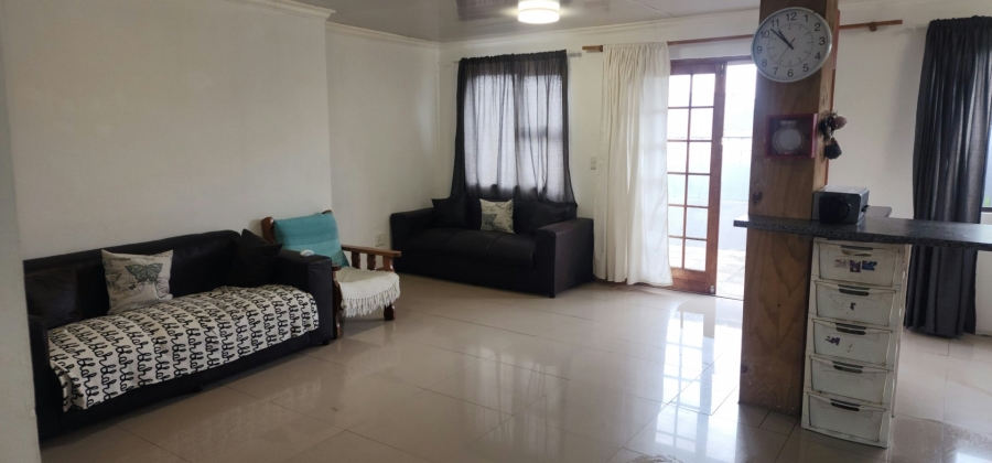 3 Bedroom Property for Sale in New Woodlands Western Cape